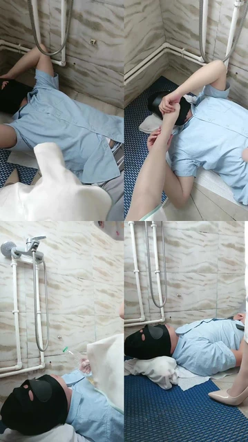 【咪兔】卫生间高跟肉丝踩/赏赐圣水