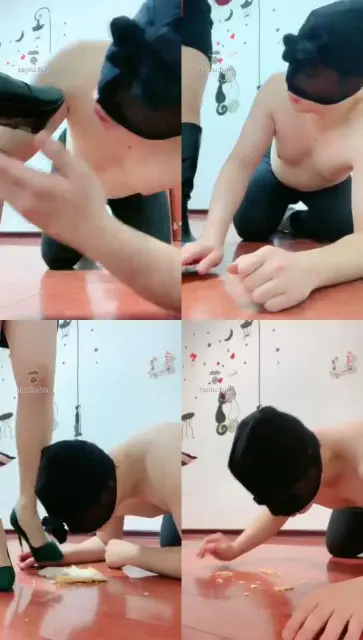 【宛凝】调教清理鞋底灰丝足喂食口水羞辱