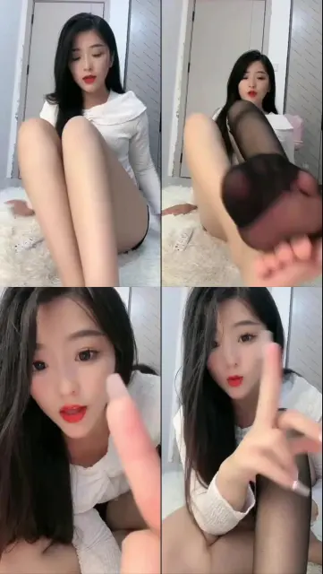 【薯条】废物哥哥看着温柔妹妹性感美腿脚撸管🤤