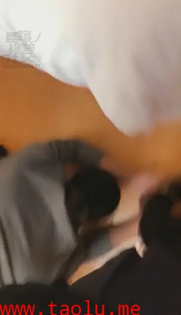 【懒萌公主殿下】黑丝小皮鞋踹人踢嘻嘻有事私信