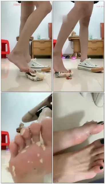 【希希bb】小白鞋踩踏寿司+裸足口水专场