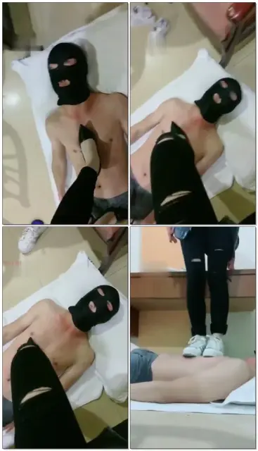 【BETTY贝蒂】高跟小白鞋全体重踩踏