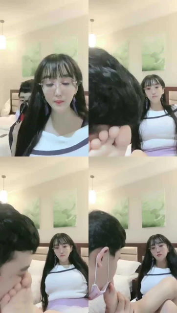 【辛迪无情s】闻鞋，舔脚