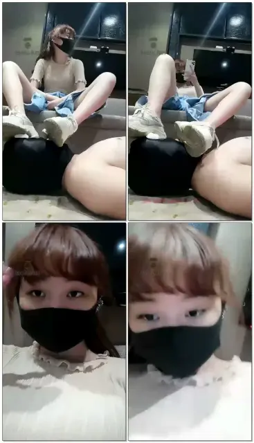 【薇薇大魔王】踩着狗脸+鞋底清洁器直播,感觉自己萌萌哒