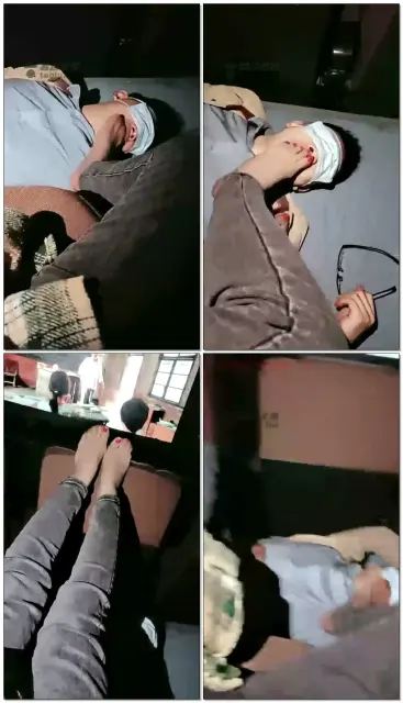 【林夕女王】电影院调狗，主人看电影，你脚底下伺候