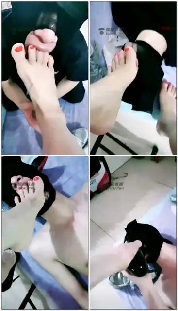 【紫钰大人】香香的白棉袜，小奶狗这么喜欢闻