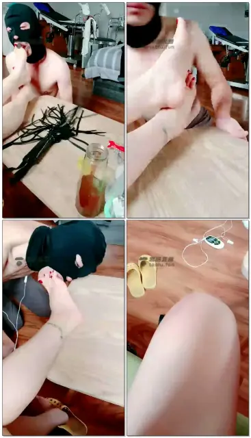 【灵犀女ss】家奴的早餐是脚丫