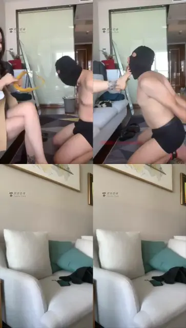 【筱月】舔脚丫讨好被扇脚耳光,犯贱求喝主人37度龙井茶
