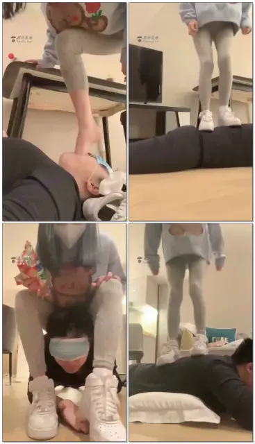 【阿月】空军一号调第一次现实的01儿子,踩踏,口水,夹头