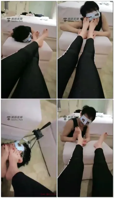 【多多S】贱狗闻脚，陶醉了