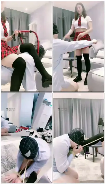 【久玄S】变态找学姐买棉袜被调教，足底踩死！