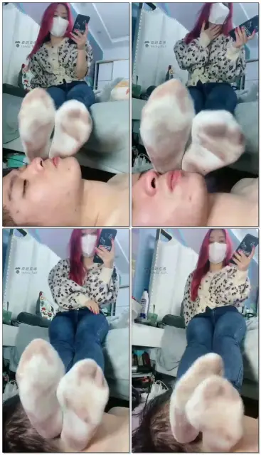 【猫熙S】超脏白棉袜踩脸强制闻