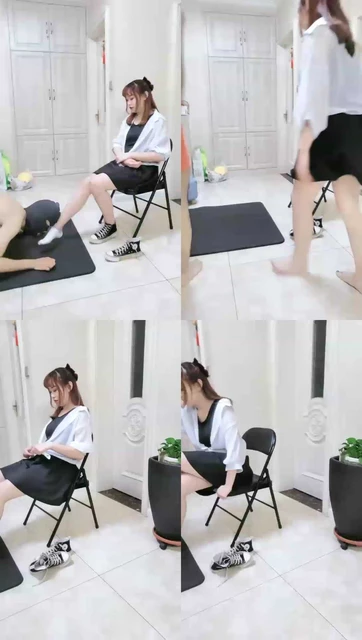 【南笙四爷S】真实恋足踢射!轻度踢档~踢爽你