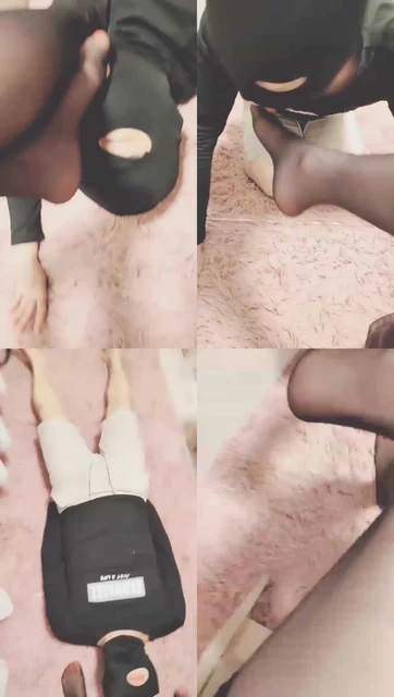 【灵竹】深喉，狗子的最爱丝袜塞嘴