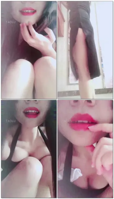 【兔粉粉】乖儿子口she伺候妈妈裸足