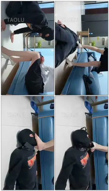 【雯雯女王陛下】高跟踩头骑马鞭打踩踏