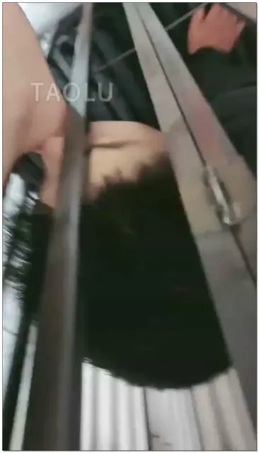 【紫烟s】舔鞋舔脚