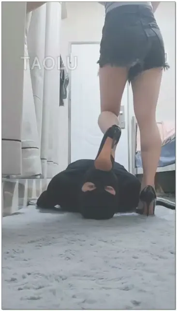 【灵竹S】白嫩嫩的脚,喜欢T