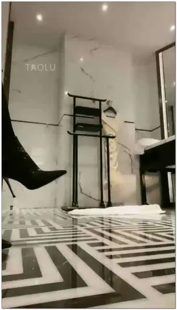 【CICI】调教多S重度踢裆