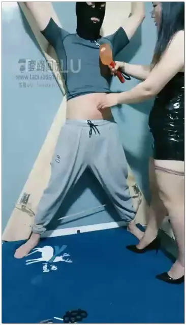 【唯雅S】调教虐腹J,一拳一拳砸到M奔溃求饶