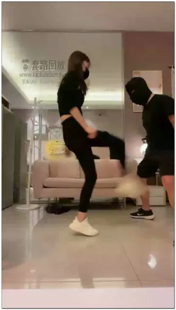 【sss乔皙】全程无停歇踢的一身汗修勾挑战600下挑战成功！