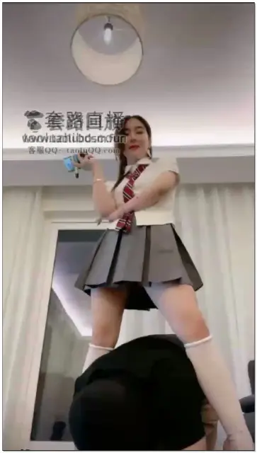 【风吟殿下】全体中跳踩脚下蹦蹦床