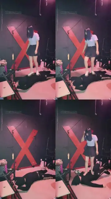 【御萝邢】踩踏窒息