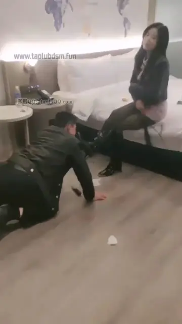 【刘二狗】剧情偷窥保洁阿姨被发现了