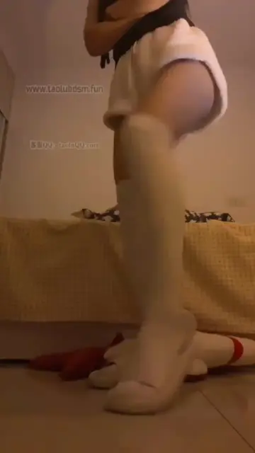 【田甜圈】红绿灯憋鸟挑战榨精