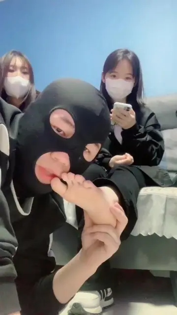 【与精神小妹的那些事】福利纯恋足