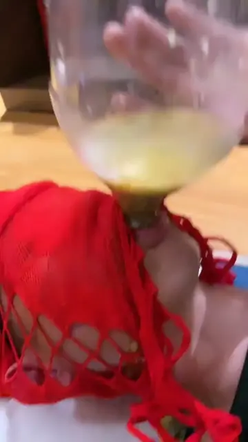 【千条姐】呕吐物调教