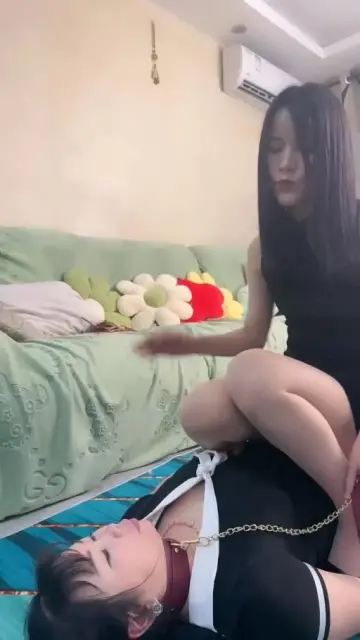 【素人星探】进来看女奴