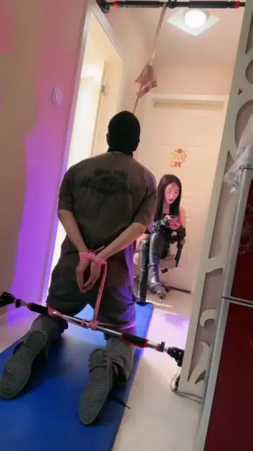 【傲雪】挑战踢裆一千下