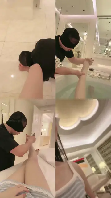 【CICI】贱货继续伺候主女人