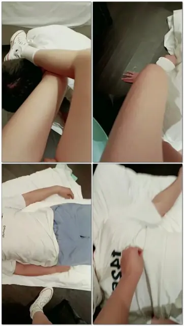 【十言S】TJ玩狗踩踏无脑骚狗玩弄奶子拧乳头