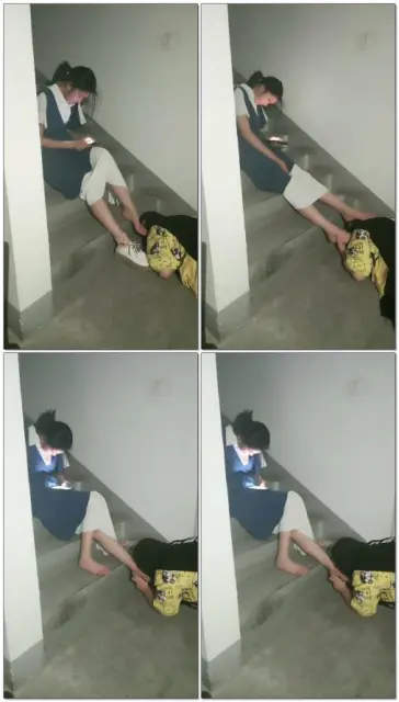 【雯雯可劲吃】楼户外梯舔脚（一）