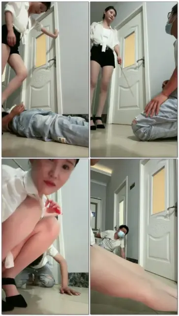 【孤傲祖宗s】高跟踩踏强制磕头500，藤条抽打