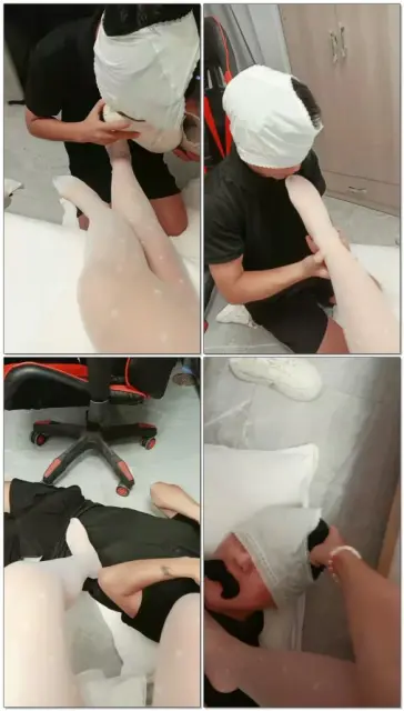 【苏苏不苏】调教恋足狗