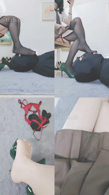 【灵竹】黑丝脚深喉恋足舔