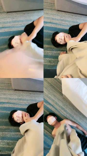 【菲s】吮吸脚趾/裸足插嘴/清理脏高跟/踩踏