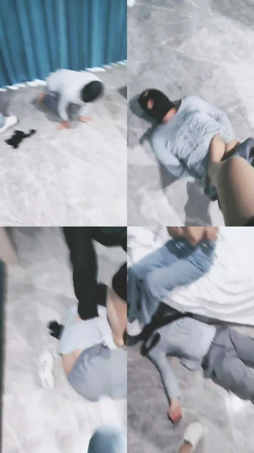 【小狐狸S】双S-小白鞋白袜全体重踩踏/骑马/踢踹