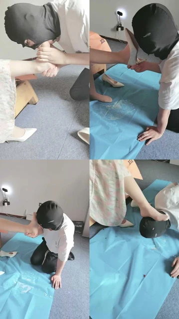 【娜S】脚插嘴恋足狂舔/嘴叼鞋/骑狗背