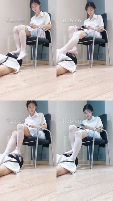 【汀兰大人】原味白丝jio蹂躏狗脸