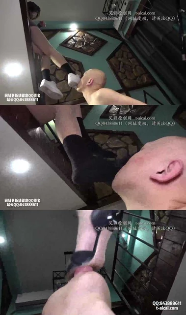 【素人】极品视角 让狗狗清理鞋底