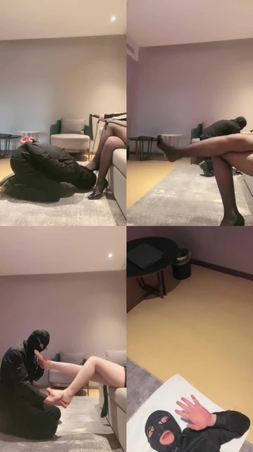 【不期而遇】黑丝高跟美腿辱狗