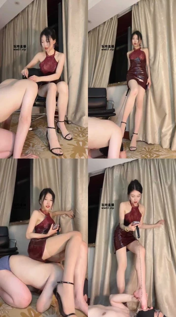 【佳佳】重度调教 香水坐脸 脚深喉