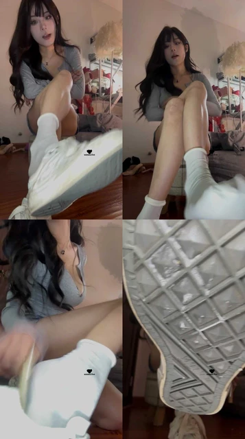 【不知名】帆布鞋臭白袜寸