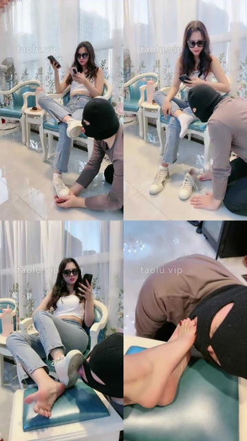 【初见S】牛仔裤古驰小白鞋-舔脏鞋底/闻舔白袜裸足