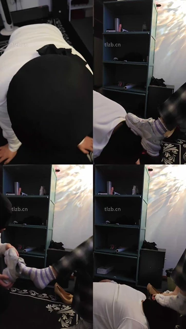 【重庆沐子】嘴叼鞋爬行/清理脏鞋/踩踏臭脚捂脸