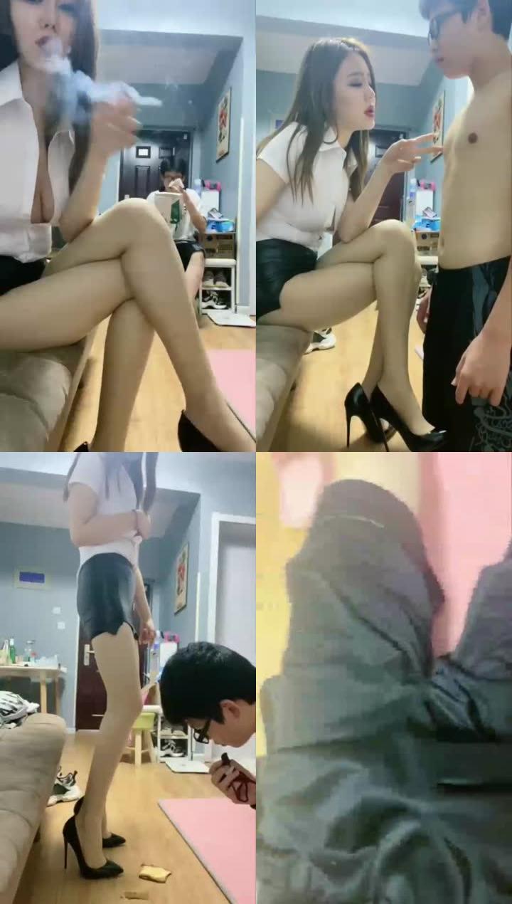 【可可大大】剧情:高二学生来老师家补课被